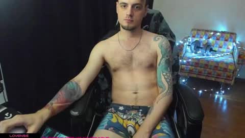 Snapshot of is_yours chatting on 03-09-25, 10:08 Joel online show from 03-09-25, 10:08