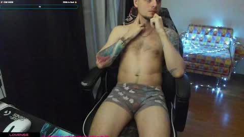 Snapshot of is_yours chatting on 03-10-25, 04:35 Joel online show from 03-10-25, 04:35