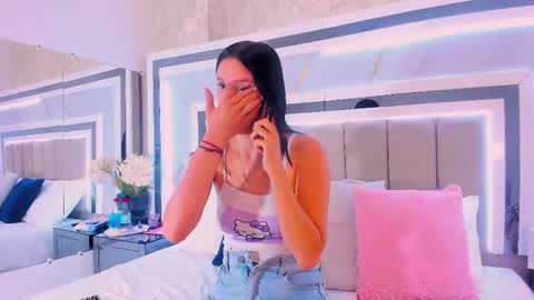 Snapshot of isa_blue1 chatting on 02-14-26, 01:52 ISA online show from 02-14-26, 01:52