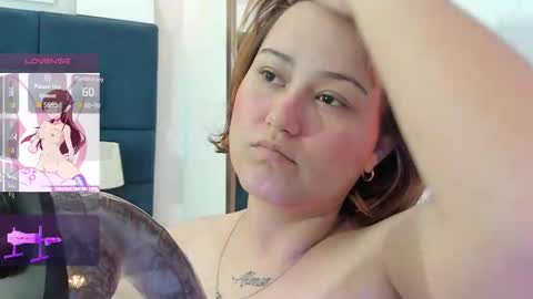 Snapshot of isa_grey_ chatting on 11-30-25, 10:36 Isa online show from 11-30-25, 10:36