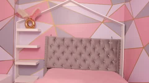    online show from 02-12-25, 01:41