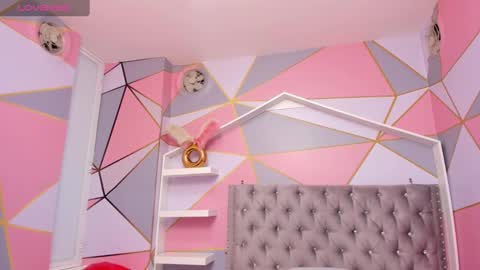    online show from 02-21-25, 01:33