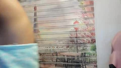    online show from 10-12-25, 10:25