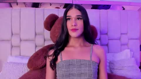 Isa  online show from 02-14-25, 11:53