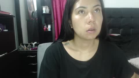 Isa online show from 12-31-24, 02:40