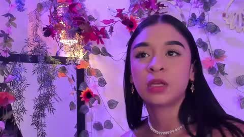 Snapshot of isa_nixon chatting on 12-14-24, 03:40 Isabella online show from 12-14-24, 03:40