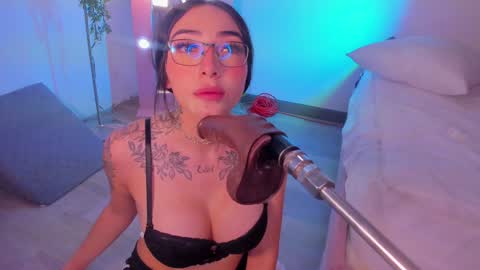 Snapshot of isa_redhair_ chatting on 12-18-24, 07:47 ....  Connection time 900 pm to 500 amRest days Wednesday and Saturday online show from 12-18-24, 07:47