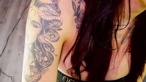 ....  Connection time 900 pm to 500 amRest days Wednesday and Saturday online show from 02-06-26, 03:22