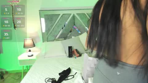 ISA ROUSE  online show from 11-26-25, 02:56