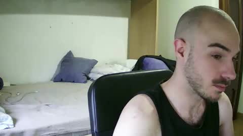 Isaac99c online show from 03-06-25, 03:24