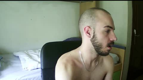 Isaac99c online show from 09-26-25, 11:58