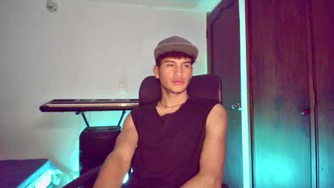 Snapshot of isaac__efx chatting on 12-13-24, 07:36 isaac online show from 12-13-24, 07:36