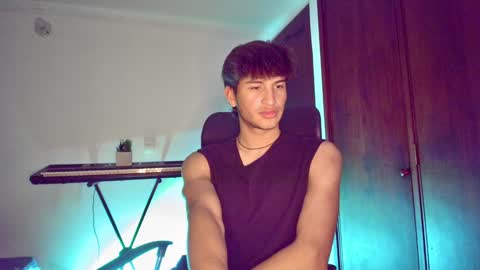 Snapshot of isaac__efx chatting on 01-13-25, 02:50 isaac online show from 01-13-25, 02:50