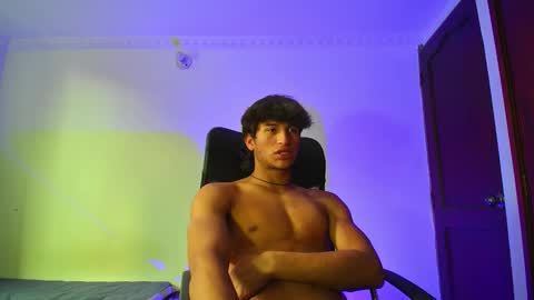 Snapshot of isaac__efx chatting on 09-24-25, 06:11 isaac online show from 09-24-25, 06:11