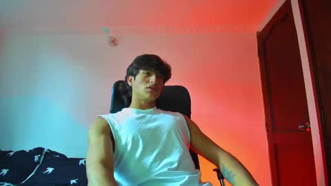 Snapshot of isaac__efx chatting on 10-04-25, 07:23 isaac online show from 10-04-25, 07:23