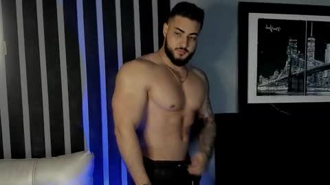 Isaac online show from 10-24-25, 10:39