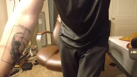 isaac online show from 12-16-24, 10:24