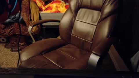 isaac online show from 12-18-24, 07:58