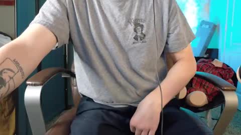 isaac online show from 09-29-25, 05:56