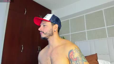 Snapshot of isaacs11 chatting on 07-28-26, 12:23 Isaac Surez online show from 07-28-26, 12:23