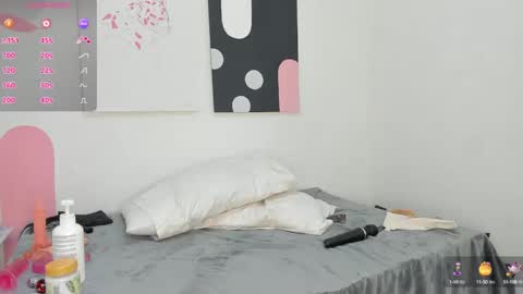 Snapshot of isabel_lamir chatting on 01-22-25, 01:53 isabella online show from 01-22-25, 01:53