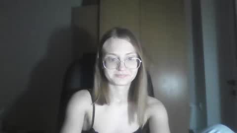 isabel_loveee online show from 03-09-26, 09:19