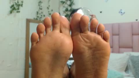 I S A online show from 09-25-25, 01:26