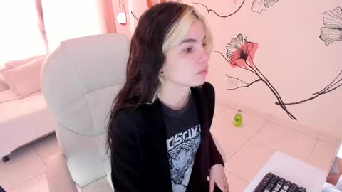Snapshot of isabela_fiorelli chatting on 09-14-25, 01:32 isabela_fiorelli online show from 09-14-25, 01:32