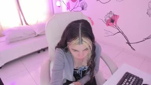Snapshot of isabela_fiorelli chatting on 09-16-25, 01:45 isabela_fiorelli online show from 09-16-25, 01:45