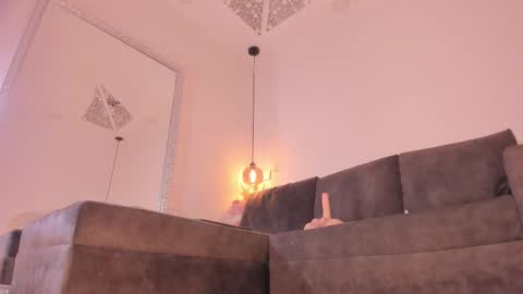 Isabela online show from 10-25-25, 12:02