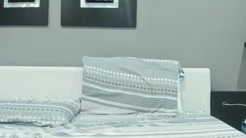 isabela online show from 09-15-25, 10:37