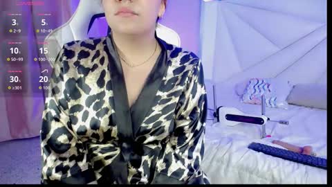 I S A B E L A ISA  online show from 09-26-25, 06:06