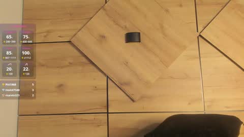 Snapshot of isabelagomez1 chatting on 09-23-25, 04:21  Isabela  online show from 09-23-25, 04:21