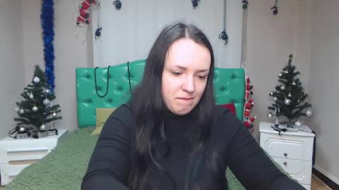 IsabelBlackberry online show from 12-27-24, 06:14