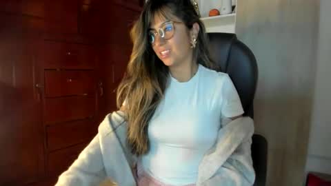 Isabella22 1 online show from 02-20-26, 06:10