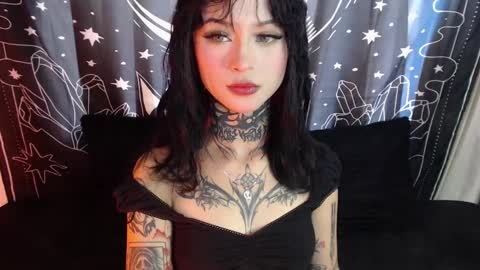 Snapshot of isabella__dark chatting on 01-13-25, 08:58    online show from 01-13-25, 08:58