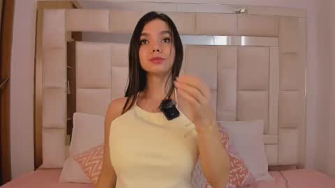 isabella_gomez11 online show from 12-03-25, 06:17