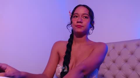 isabella_jazz online show from 01-23-25, 11:05