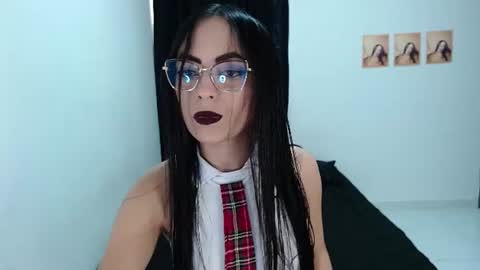 Snapshot of isabella_piercee chatting on 08-05-26, 10:12 isabella_piercee online show from 08-05-26, 10:12