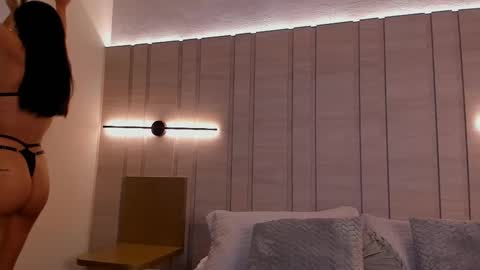 Snapshot of isabella_roberts13 chatting on 10-07-25, 09:01 isa online show from 10-07-25, 09:01