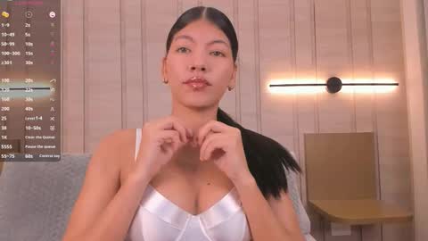 Snapshot of isabella_roberts13 chatting on 12-01-25, 09:31 isa online show from 12-01-25, 09:31