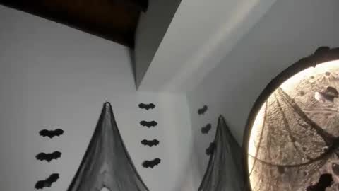 isabella_rosssi1 online show from 10-26-25, 04:51