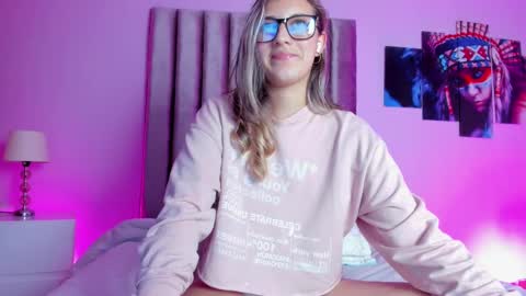 Isabella Rros online show from 02-25-25, 07:09