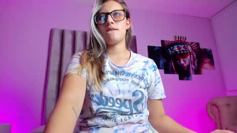 Isabella Rros online show from 02-26-25, 06:15