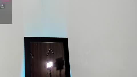 Isabella online show from 01-17-25, 11:18