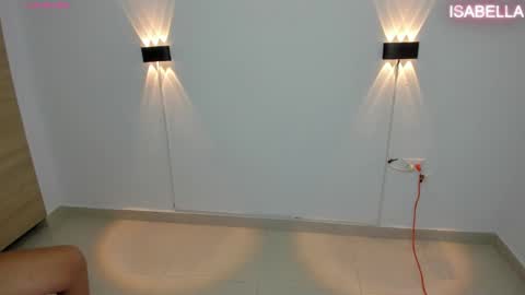 Snapshot of isabella_thomsonp chatting on 09-16-25, 09:05 Isabella Thompson online show from 09-16-25, 09:05