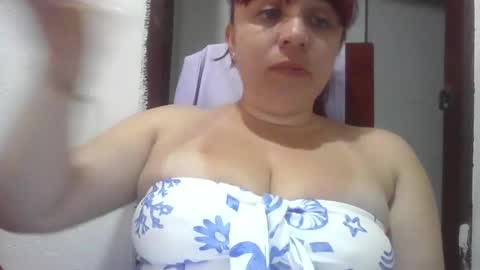 isabellaa_hills_ online show from 12-16-25, 03:39