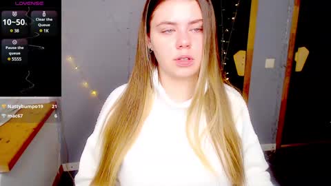 Snapshot of isabellabler chatting on 01-15-25, 07:05 isabellabler online show from 01-15-25, 07:05