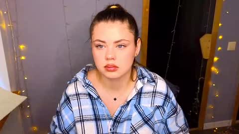 Snapshot of isabellabler chatting on 01-19-25, 06:53 isabellabler online show from 01-19-25, 06:53