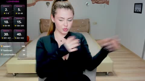 Snapshot of isabellabler chatting on 01-26-25, 04:09 isabellabler online show from 01-26-25, 04:09